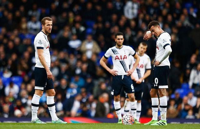 足球欧洲金童奖结果揭晓，新科得主含泪发声（欧洲金童奖揭晓，新晋得主哽咽发声）