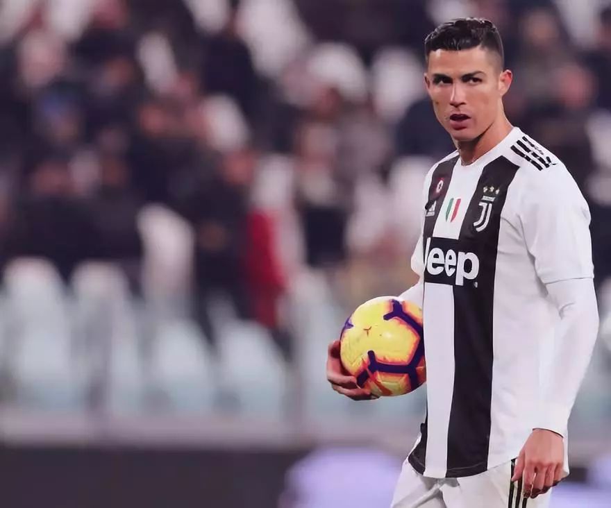 篮球篮网替补控卫连续两场表现亮眼