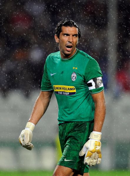 阿森纳达成双重转会协议，阿尔特塔阻止了5000万英镑球星的离队。