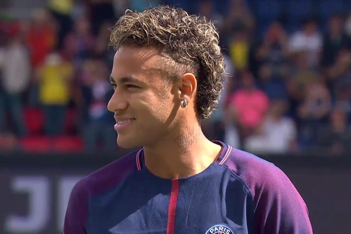 每体：巴萨收到特狮的首份报价，贝西克塔斯愿承担薪水租借（每体：贝西克塔斯愿承担薪资租借特狮，巴萨已收到首份报价）