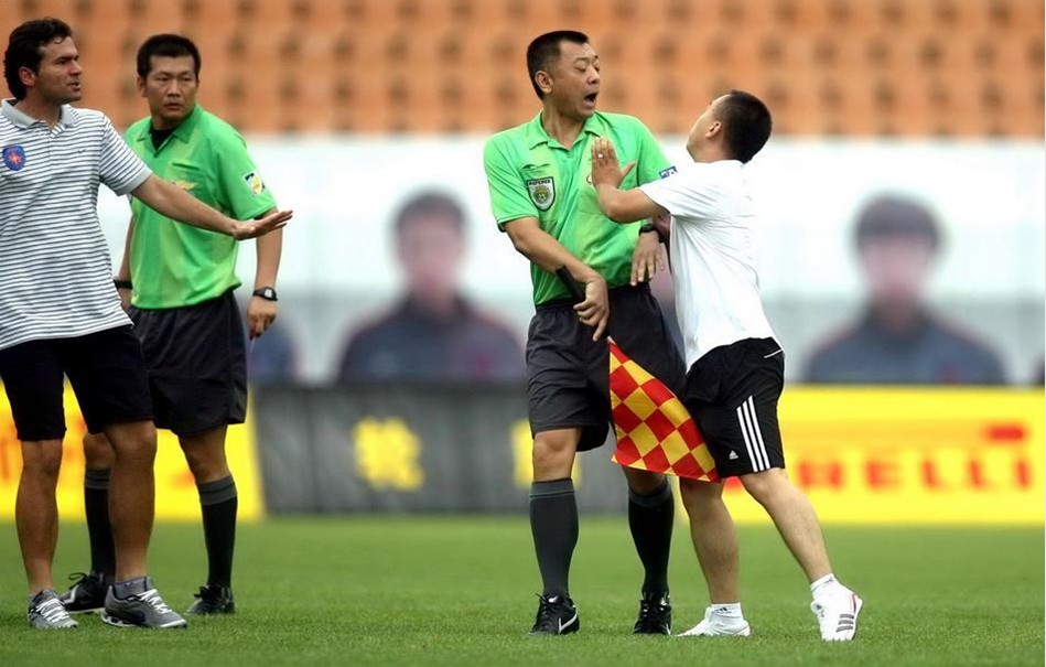 诱惑力拉满！巴乙铁腰情愿自掏70万解约，也要加盟一家中超球队