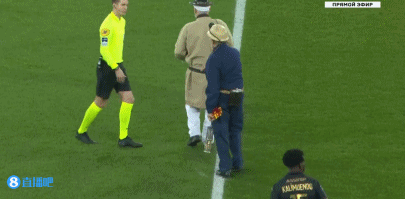 赫拉克勒斯前锋：希望俱乐部把我卖了，这样他们能赚很多钱